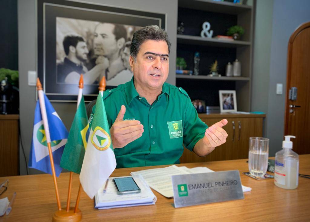 Emanuel emite novo decreto com toque de recolher das 1h s 5h